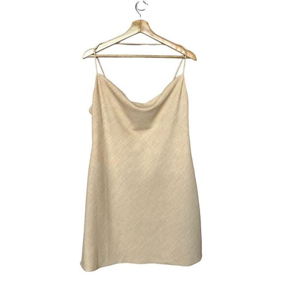 L'Academie Chessa Dress in Sand Yellow‎ - Picture 2 of 6